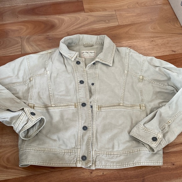Free People Jackets & Blazers - Free People Tan Khaki Jacket